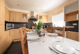 Open plan kitchen and dining room